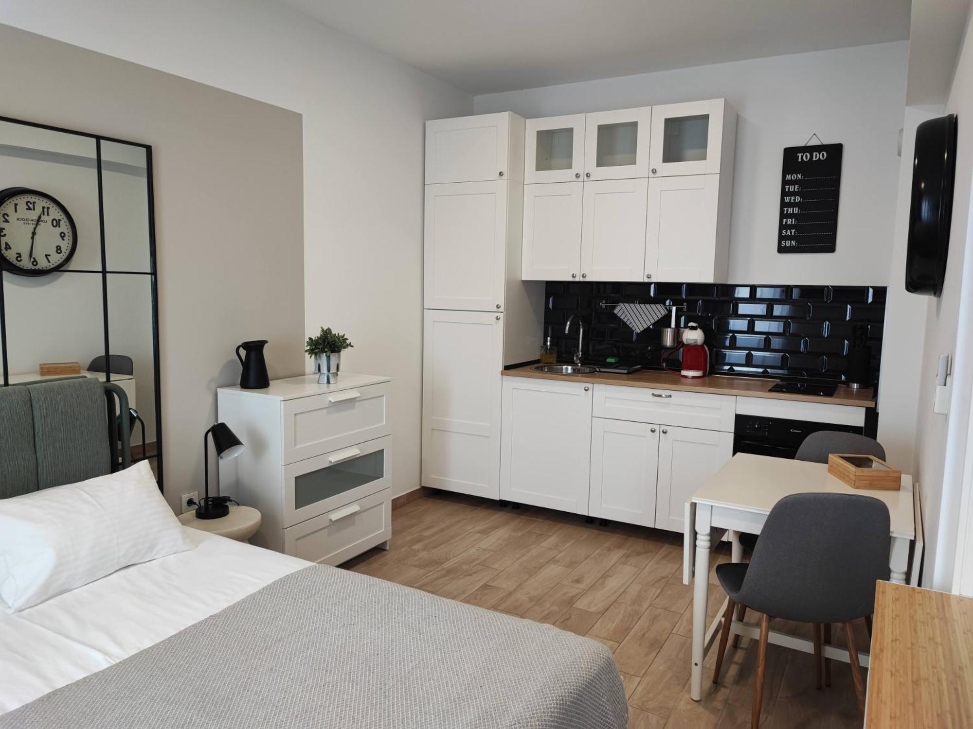 Agostini - Self Check-In Studios - Free Gated Parking On Site Rijeka Exterior photo
